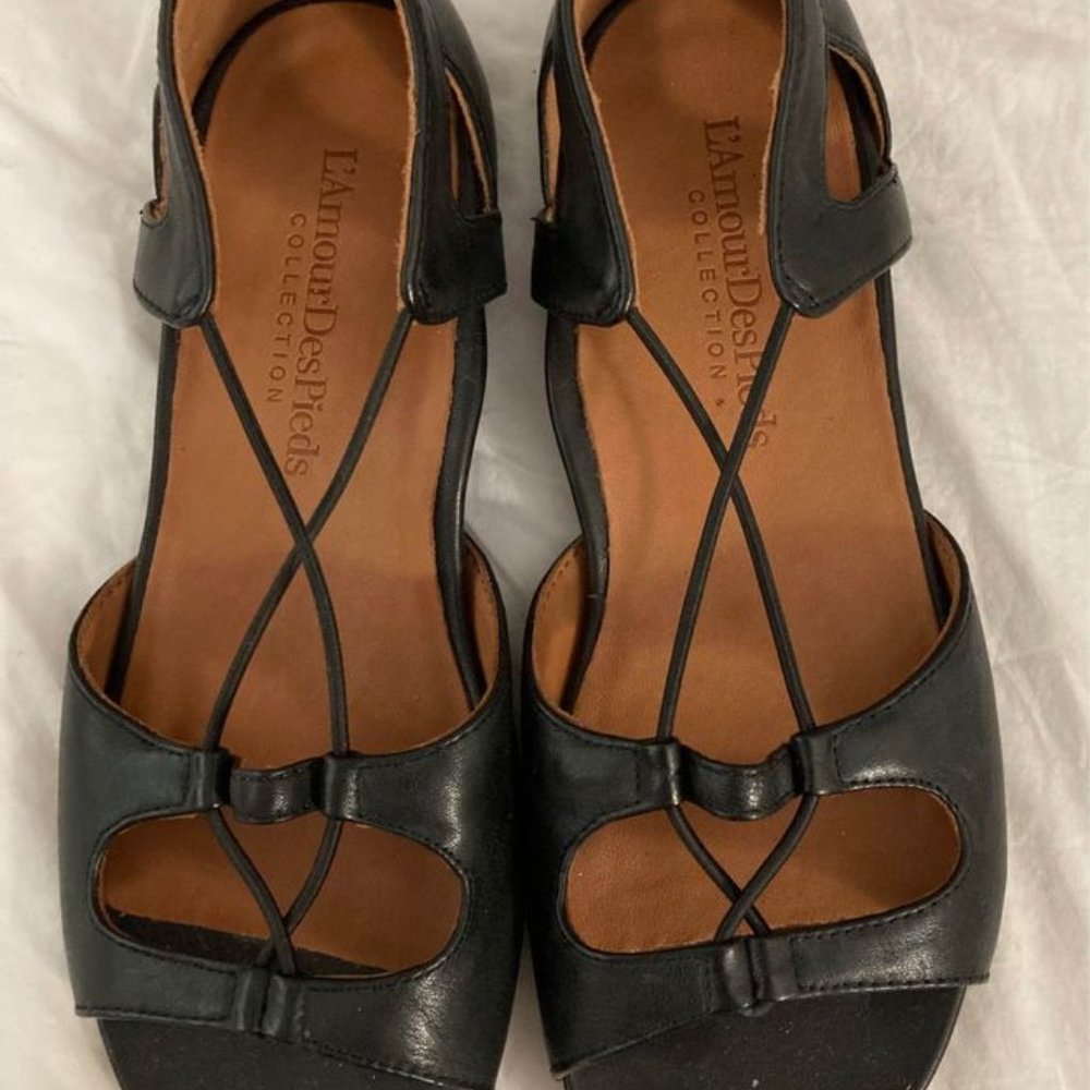 Women's shoes